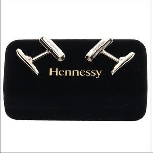 ✨NEW✨ Hennessy branded cufflinks in a velvet box